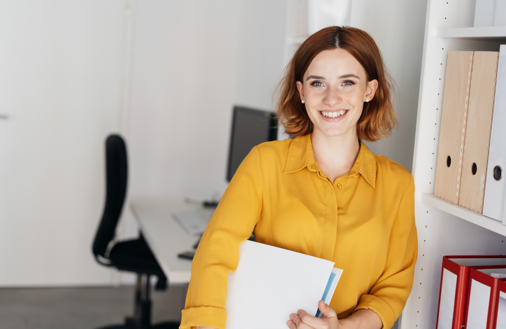 Femme dans un bureau